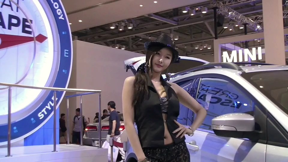 性感车模 2012韩国车展10